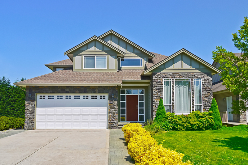 Beautiful home with great curb appeal